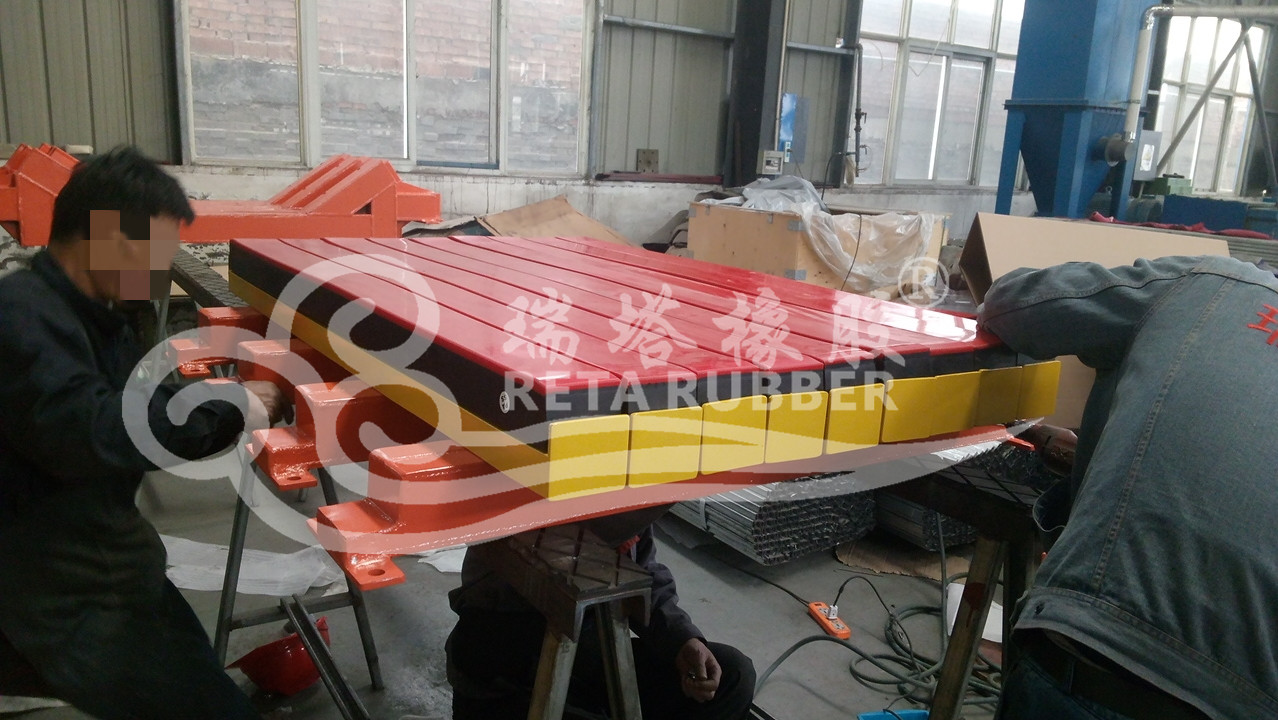 5da6d7524f7a2.jpg 5da6d7524f7a2.jpg